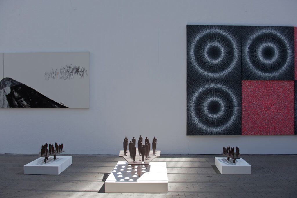 Fu Zhongwang and Shang Yang installation